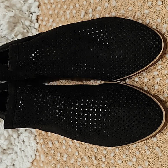 BPlex Ankle Shoes - Picture 3 of 16